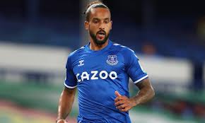 Theo walcott (born march 16, 1989) is a professional football player who competes for england in world cup soccer. Everton Coach Carlo Ancelotti Plays Down Talk Of Theo Walcott Exit Daily Mail Online