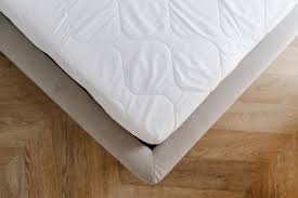how to clean a mattress step by step