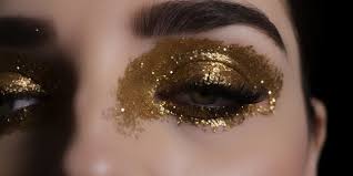 gold glitter eye makeup