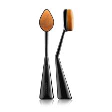 cailyn cosmetics o wow makeup brush