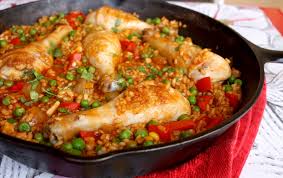 Heat oil in caldero, or large heavy pot over medium heat. Arroz Con Pollo Recipe Mil Recetas