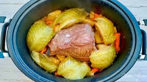 easy slow cooker corned beef and