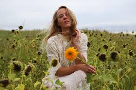 Thank you for simply being there. Lissie Announces New Ep Thank You To The Flowers Frontview Magazine