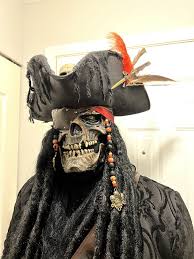ghost pirate captain renshaw dark