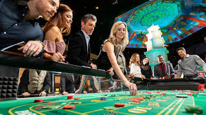 What is the Advantage of Preferring Online Casino Game? - Pinnacle Marketing