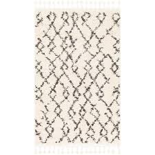 Are you interested in braided kitchen rugs? Outdoor Kitchen Rug In Charcoal Hartford Braided Indoor Rugs Carpets Area Rugs