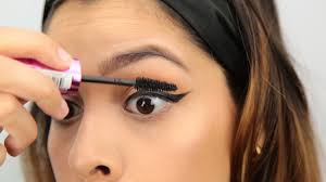how to make cat eyes with eyeliner