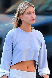 trendy celebrities without makeup 2023