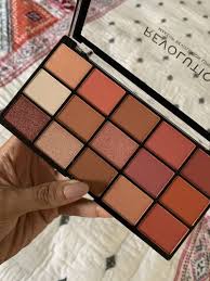 makeup revolution neutrals 2 palette