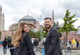 İstanbul isˈtanbuɫ ()), historically known as byzantium and constantinople, is the largest city in turkey and the country's economic, cultural and historic center. Istanbul Photoshoot Best Photographers In Istanbul