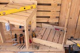 10 clever diy wood pallet projects for