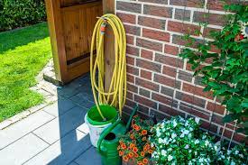 how to connect garden hose to outdoor