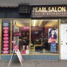 nail salons open late near east york