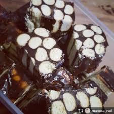 See more of resepi kek lapis on facebook. Wood Leopard Kek Batik Food Drinks Baked Goods On Carousell