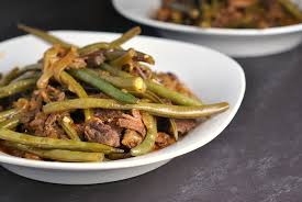 thai red beef curry with green beans