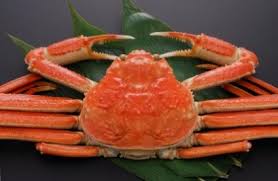 Crab spiders catch their prey with their front legs. Cooking Snow Crab Legs Lovetoknow