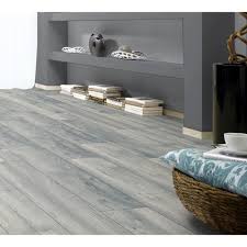 Water proof laminate wood & vinyl flooring only flooring king is one of the largest closeout distributors and liquidators of laminated flooring in the world. Express Floor 8mm Stirling Oak 4v 2 694sqm Woodie S