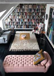 to decorate and furnish a small study room