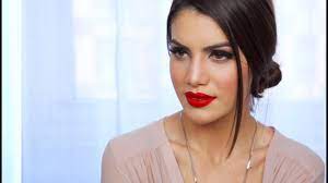 easy clic red lip makeup look