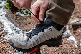 hiking shoes vs trail runners