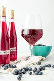 making blueberry wine