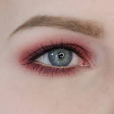 easy cranberry eyeshadow tutorial