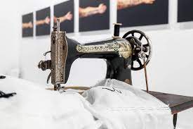 antique singer sewing machines that