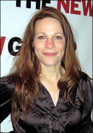 lili taylor joins mullally and oswalt