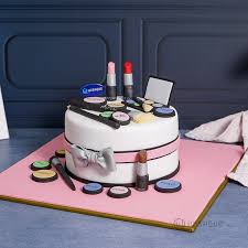mac makeup wardrobe theme cake