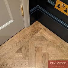 Parquet Herringbone Wood Flooring With
