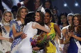 Trump Apologist Steve Harvey Oversees Trump Less Miss Universe Pageant