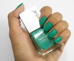 lakme absolute fast and fabulous nail