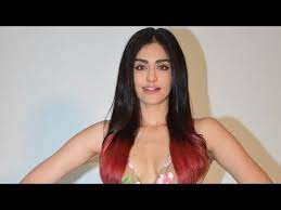 Adah sharma nackt