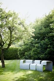 Design Ideas For Furnishing An Outdoor