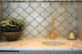 Gray Arabesque Tile Design Ideas