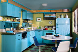 5 of our favorite retro kitchens old