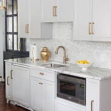 Another key search for gold plumbing fixtures is champagne bronze. Champagne Bronze Faucet Design Ideas