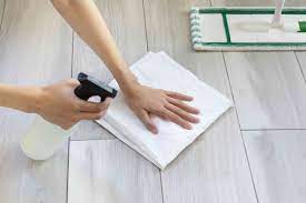 how to clean laminate floors