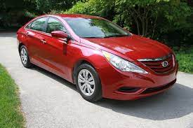 Prices shown are the prices people paid including dealer discounts for a used 2011 hyundai sonata sedan 4d gls with standard options and in good condition with an average of 12,000 miles per year. Driven 2011 Hyundai Sonata Gls 6mt Winding Road