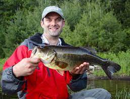 Its appeal spans cultures, age groups and genders to tap on the heart strings of anglers everywhere. 20 Ontario Hot Spots With Excellent Bass Fishing Outdoor Canada