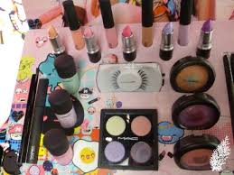 mac cosmetics quite cute collection