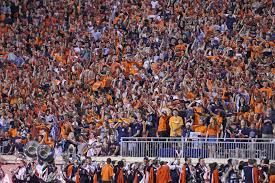 Friday Night Lights Hoos Fans Bring A Game To Scott