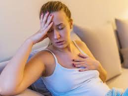 chest pains during pregnancy causes