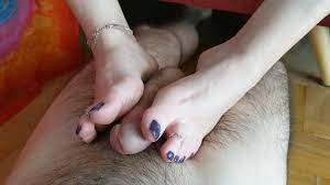 Dirty Footjob with Adorned Feet (toe Rings, Anklet, Purple Nail Polish) +  Cum Show in Flip Flops - Pornhub.com