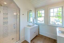 5 Bathroom Painting Tips Avoid These
