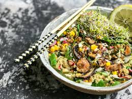macrobiotic summer salad with quinoa