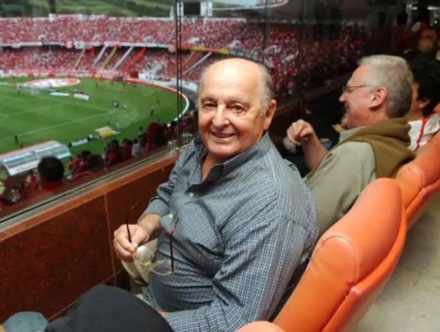 Ex-jogador e técnico de futebol, Rubens Minelli morre aos 94 anos ...