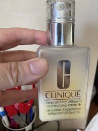 clinique dramatically diffe