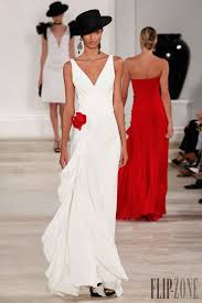 Brides, if you want to wear a black wedding dress, fall is the time to rock it. Ralph Lauren Spring Summer 2013 Ready To Wear Ralph Lauren Wedding Dress Minimalist Wedding Dresses Fashion