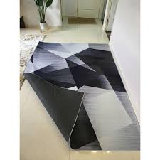 1 6x2 3m black and white carpet
